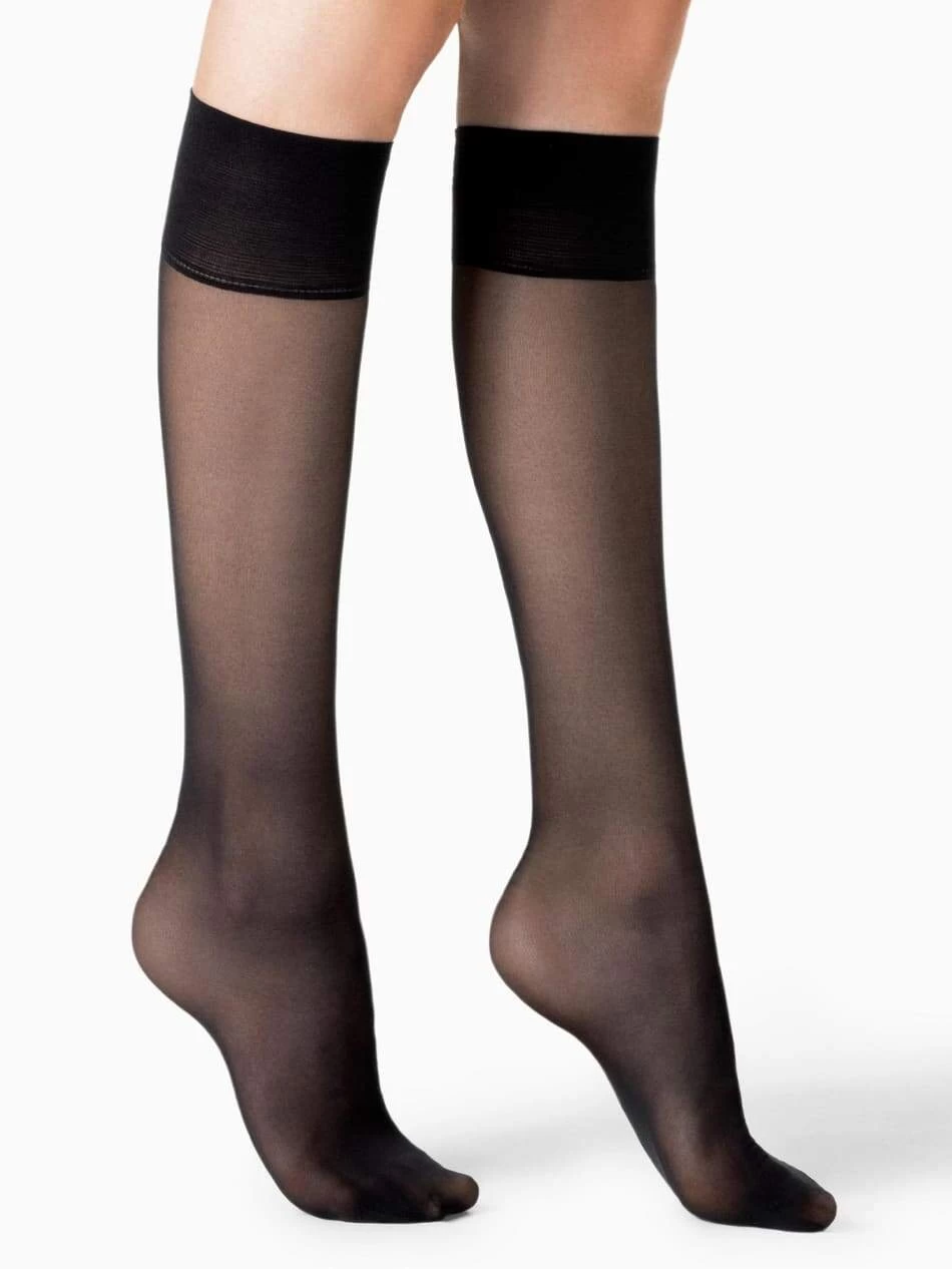 Kniestrumpf 20 DEN - Caresse 3 Kniestrumpf 20 DEN - Caresse